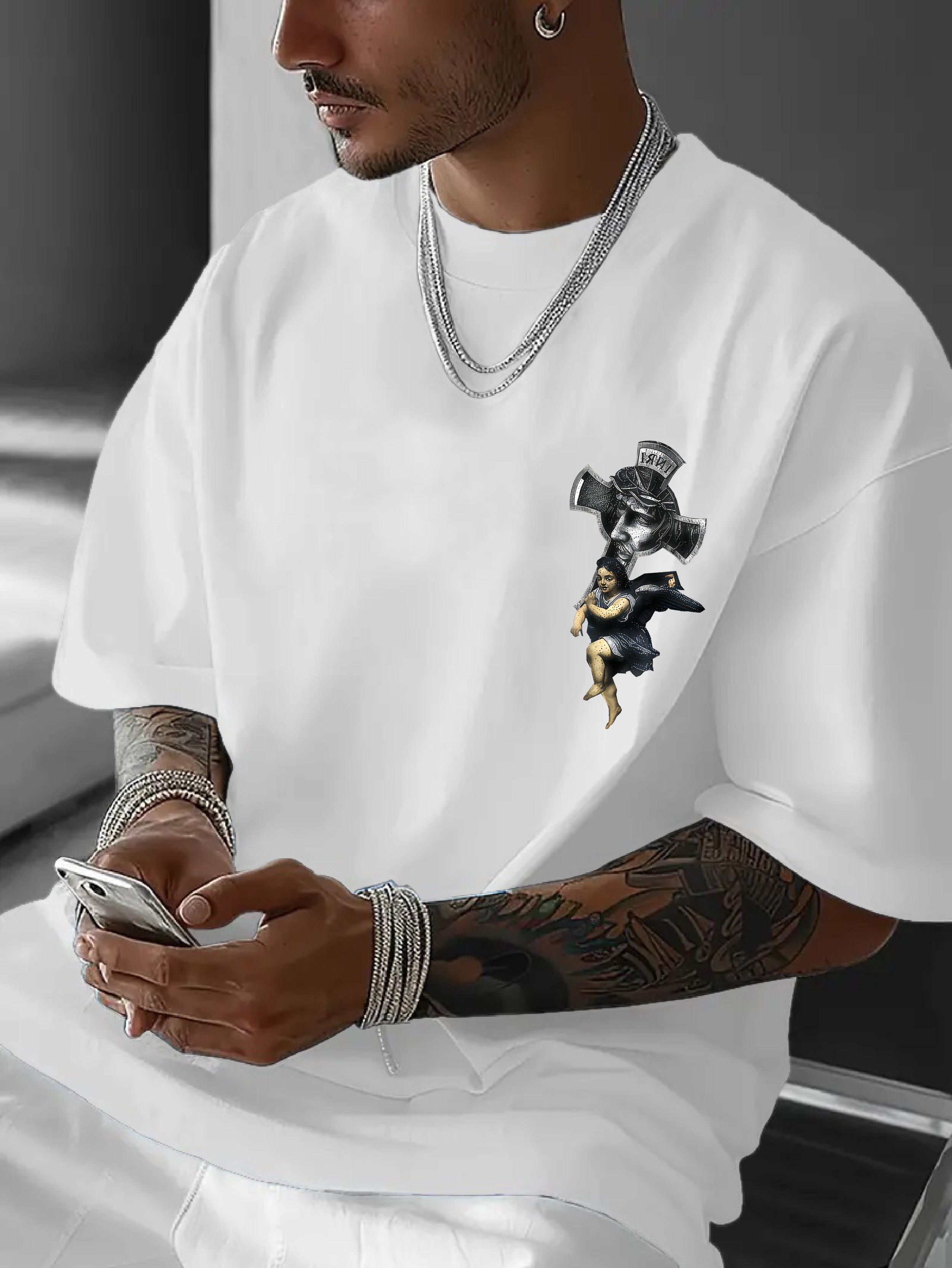 Men's Oversized Gothic Christi - Gothic Streetwear Brand 评论和价格